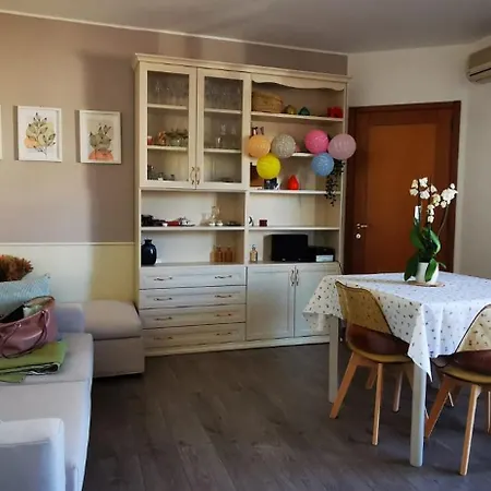 Sundays House 公寓